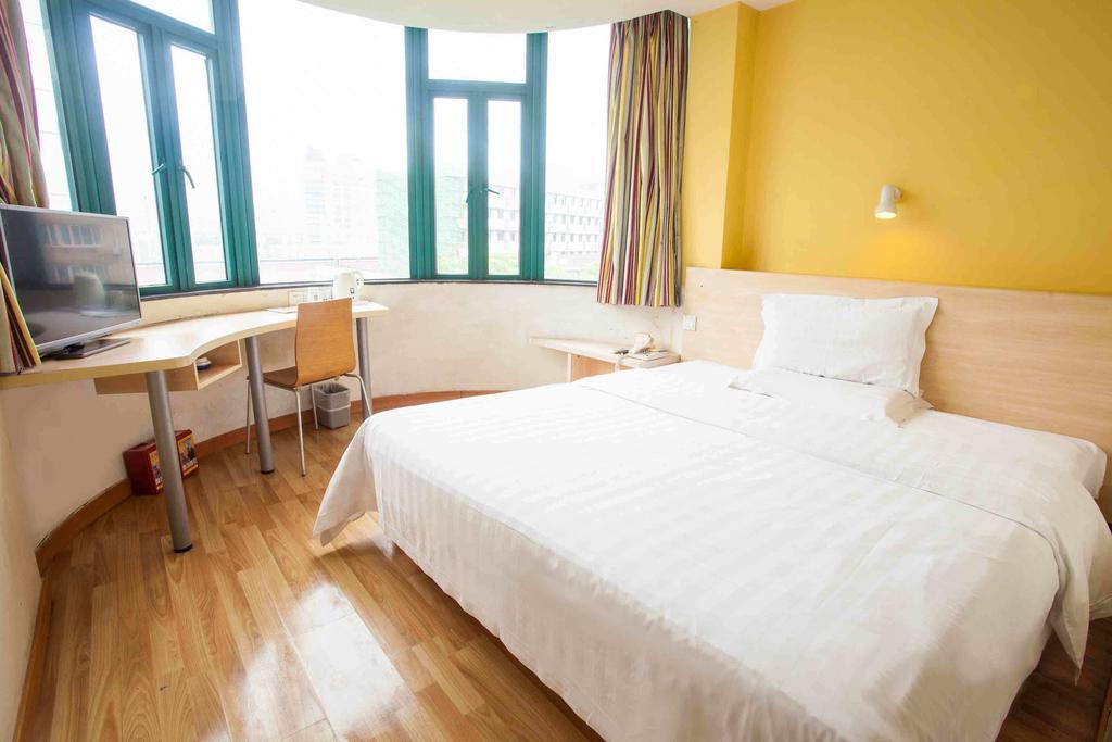 7Days Inn Chongqing Wanzhou Gaosuntang Ruang foto